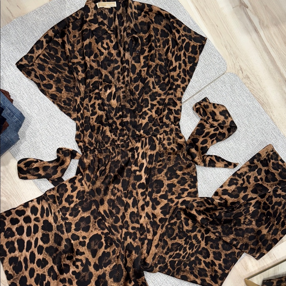 Michael Kors Animal Print Top